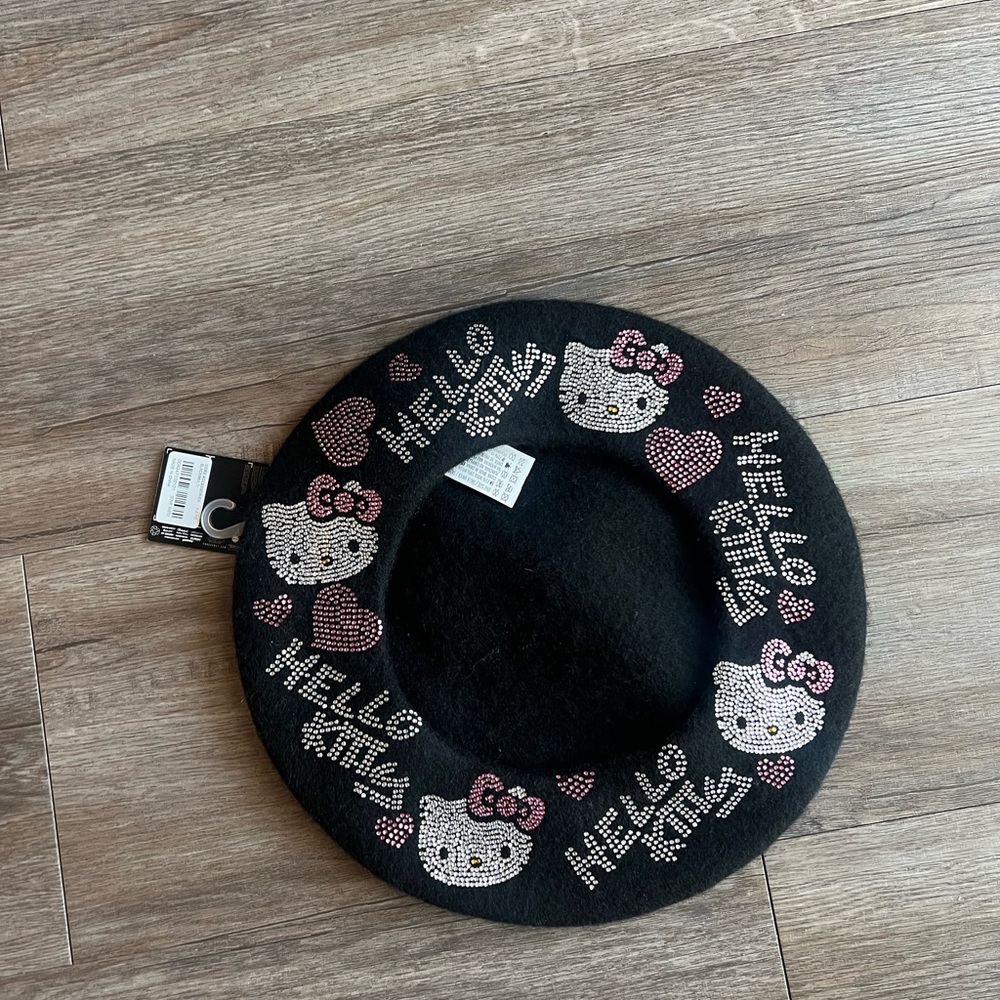 Hello Kitty Black Beret Hat x Forever 21 - Picture 5 of 6